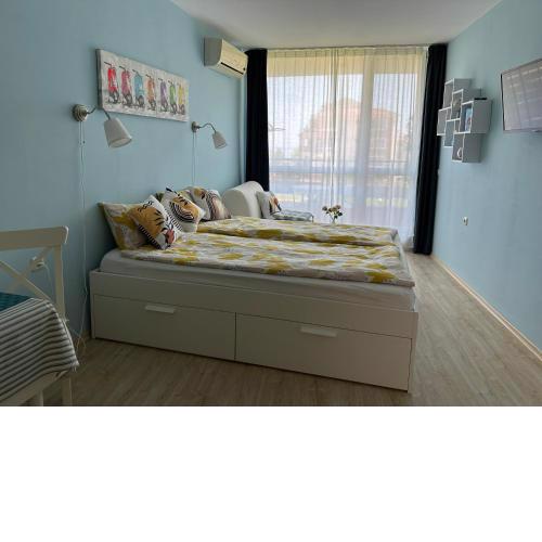 Studio B28 Sunny Island Chernomorez