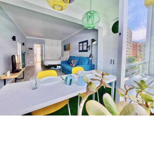 Studio Bahamas by TOR