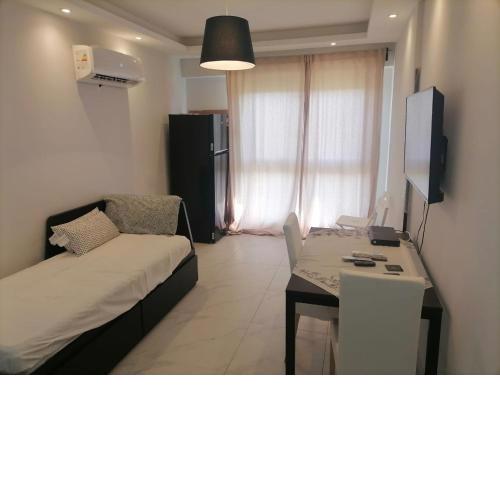 ستديو للايجار / studio for rent