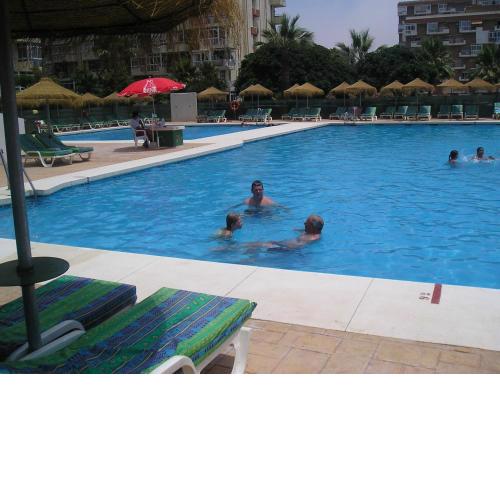 Studio in Hercules with pool and sea view