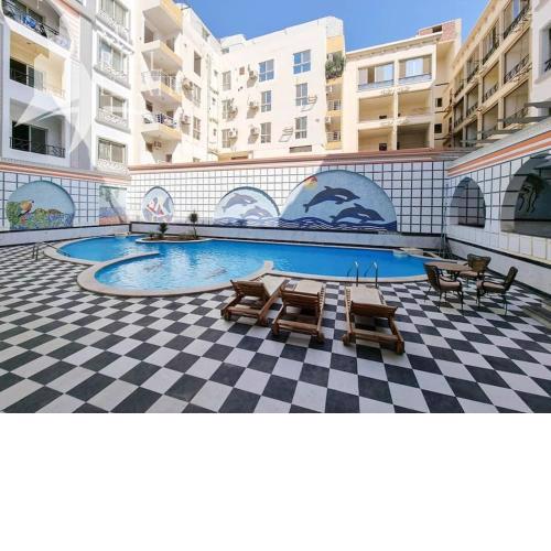 Studio in Sheraton Plaza 203