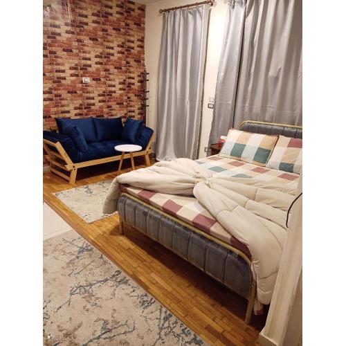 Studio near airport