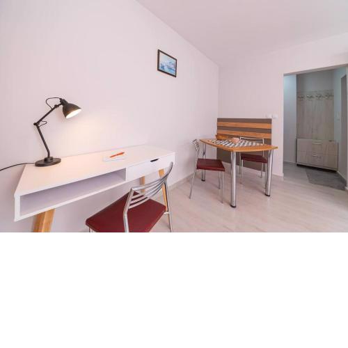 Studio 'Ozi' quite place in Perfect Center