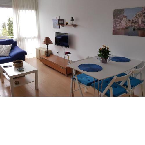 STUDY NEAR MALAGA AND THE BEACH