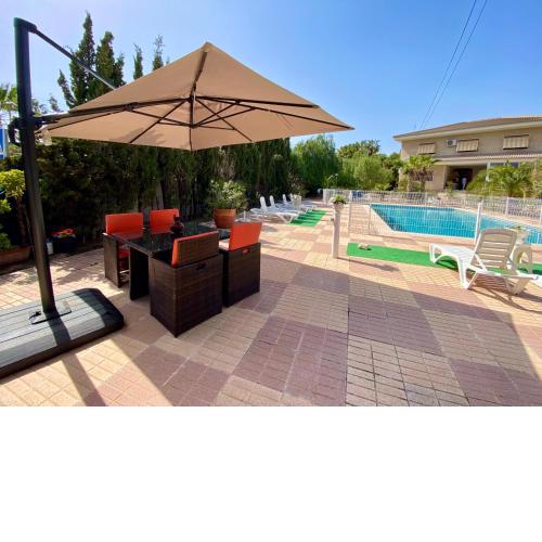 Stunning 5 bed Villa La Font, private pool