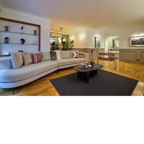 Stunning Apartment in Bebek