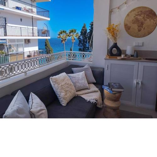 Stunning Apartment with Sea views at Calle Carabeo, Nerja