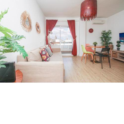 Stunning apt w views to Giralda - 15 minutes walk