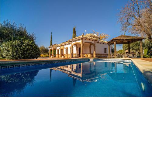 Stunning Home In Arriate With Outdoor Swimming Pool, 4 Bedrooms And Indoor Swimming Pool