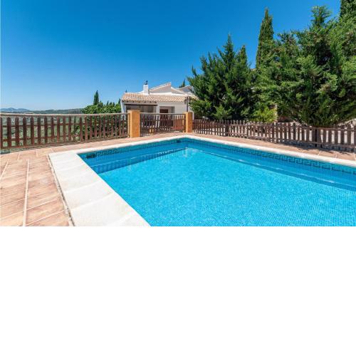 Stunning Home In Montefrio With Kitchen