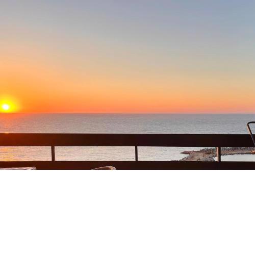 Stunning Seaview Apartment