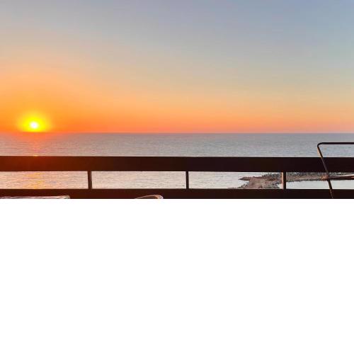Stunning Seaview Apartment