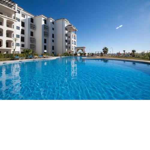 Stunning Views await you in Marina de la Duquesa