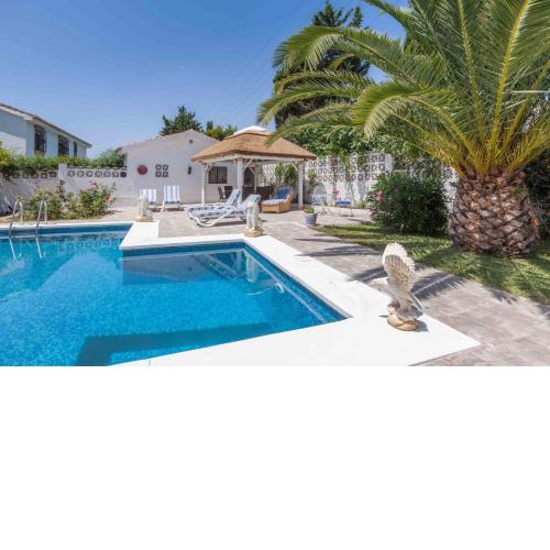 Stunning Villa with private pool Ref 30