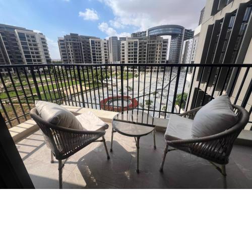 Stylish 3-BR Apartment in Zed Towers, Sheikh Zayed