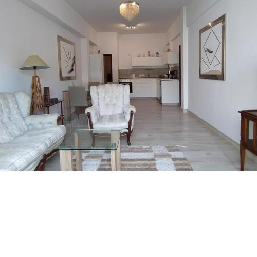 Stylish Apartement 2 min to the Beach