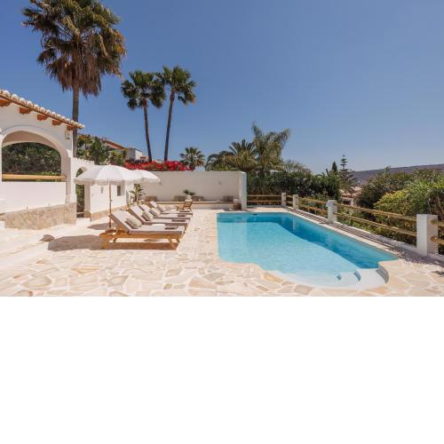 Stylish boutique villa Casa Amas