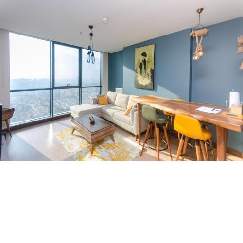 stylish flat-eagle eye for istanbul