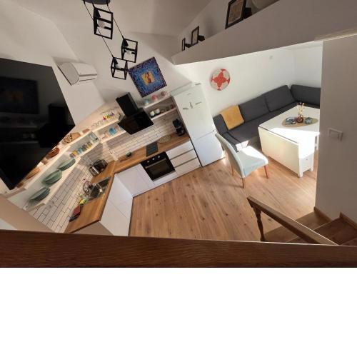 stylish three bed condo
