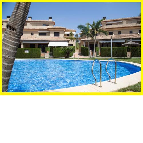 Stylish townhouse - RESORT facilities