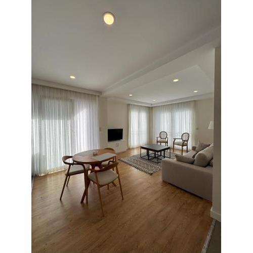 Su Apartment Side