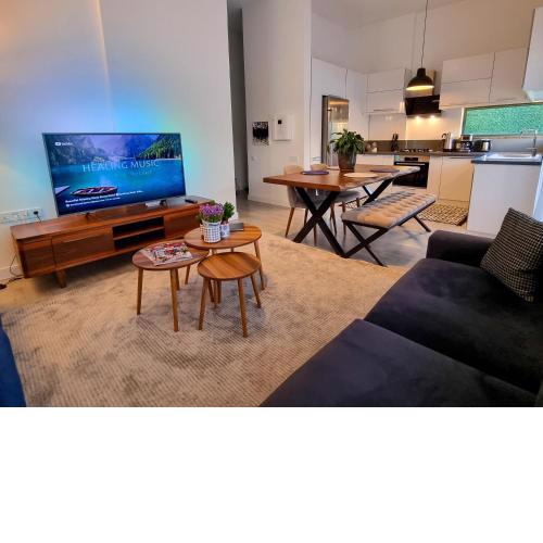 Suelo Flat Villa for Family