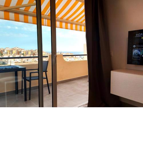 Suite Mirapuerto - Luxury apartment with sea view