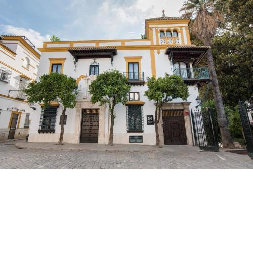 Suites Murillo Plaza Sta. Cruz