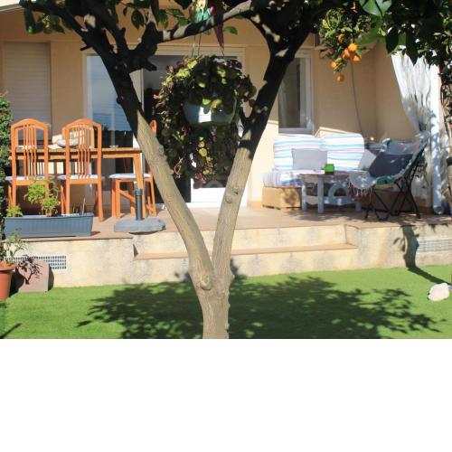 Suitur casa baquera en la playa larga roda de bará