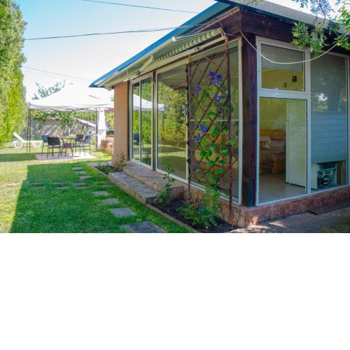 Summer House Christie