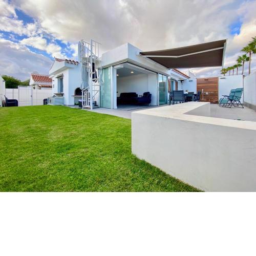 Sun golf house