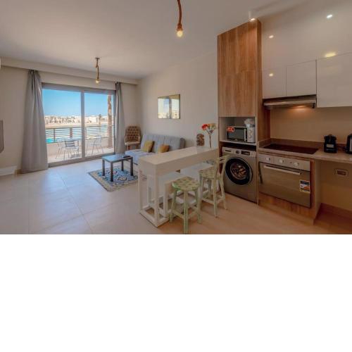 Sunny 1BR Retreat Newest Project Shedwan El Gouna Lagoon & Pool