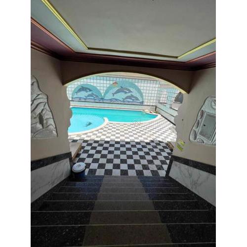 Sunny 3-Bedroom Apartment - Families Only