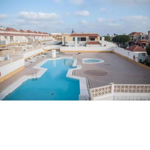 Sunny Centrical Apartment in Los Amigos