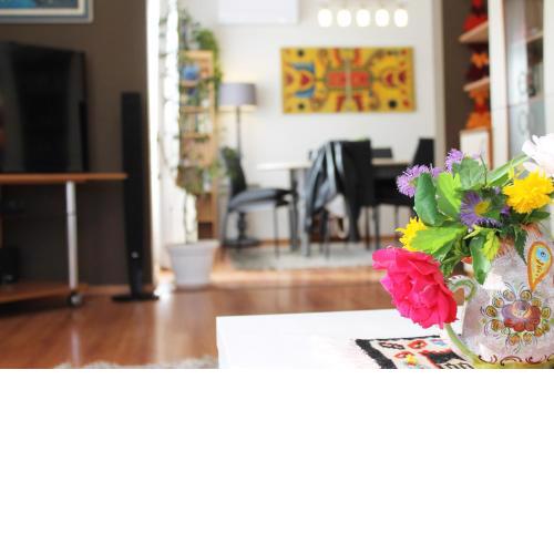 Sunny Day Apartment