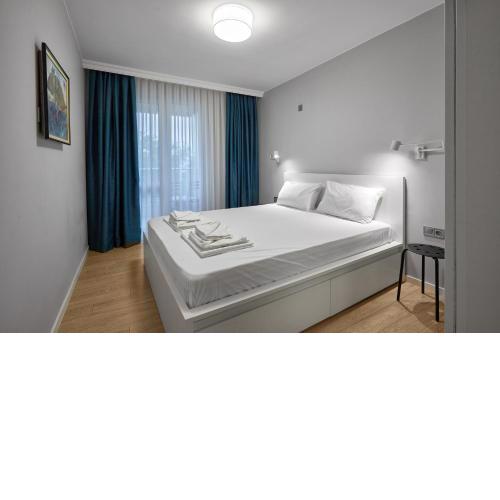 Sunny Haven in Burgas - New Apt with Parking