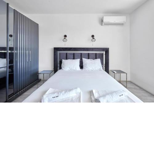 Sunny Seaside Retreat: 2BD Apartment in Nesebar