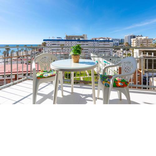 Sunny Seaside Studio