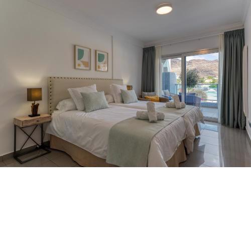 Sunny Valley Apartment