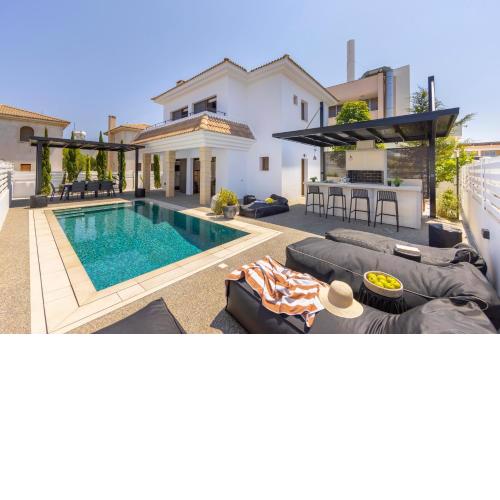 SunnyVillas-3BR New Modern Villa-Private Pool-HVN
