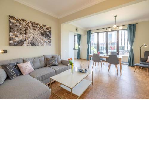 Sunrise 1BDRM View Apartment NDK Congress Centre
