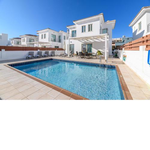 Sunrise Bay Villa #3