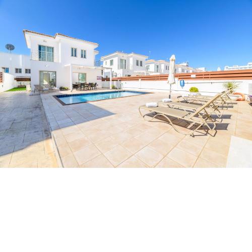 Sunrise Bay Villa #6