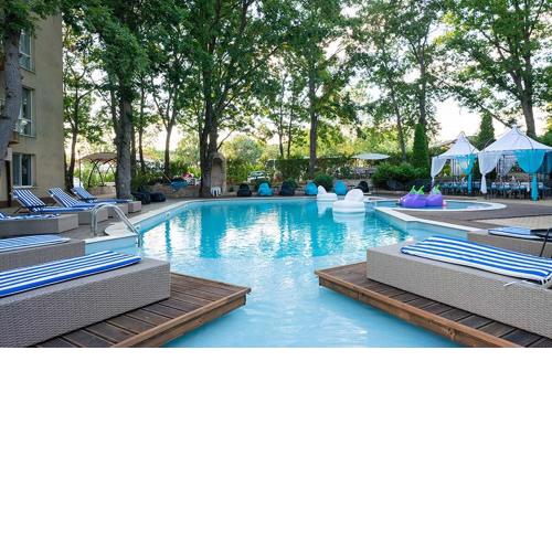 Sunrise Hotel