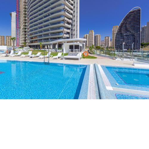 SUNSET CLIFFS sea & sky apartments