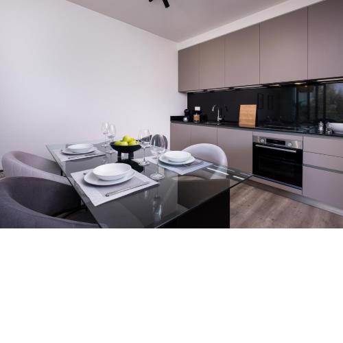 Sunset Gardens V Apartments