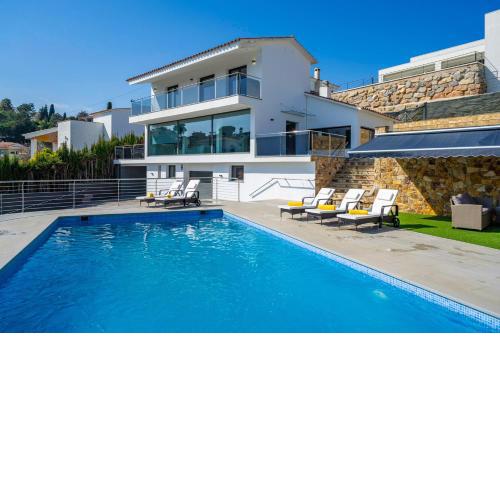 Sunset Lux House - Ideal familias en Zona Residencial & Aircon
