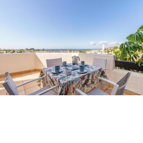 Sunset Seaview Corner With Pool - Happy Rentals