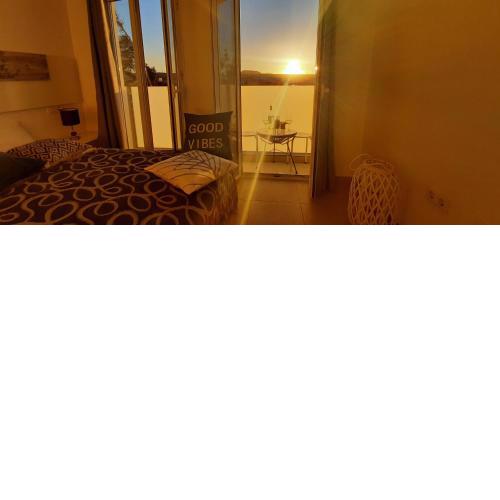 Sunset Suite 230, Corralejo Sun, big pool, Wifi fiber, central, near main street and beach