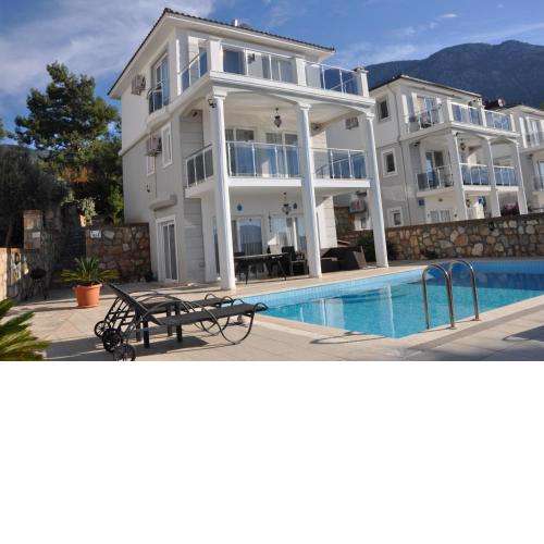 Sunset Villa A